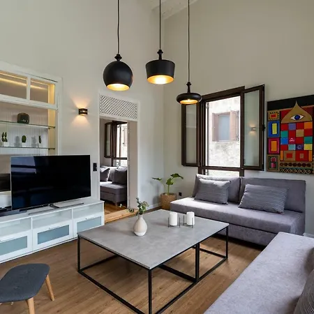 Letty's Luxury Apartment